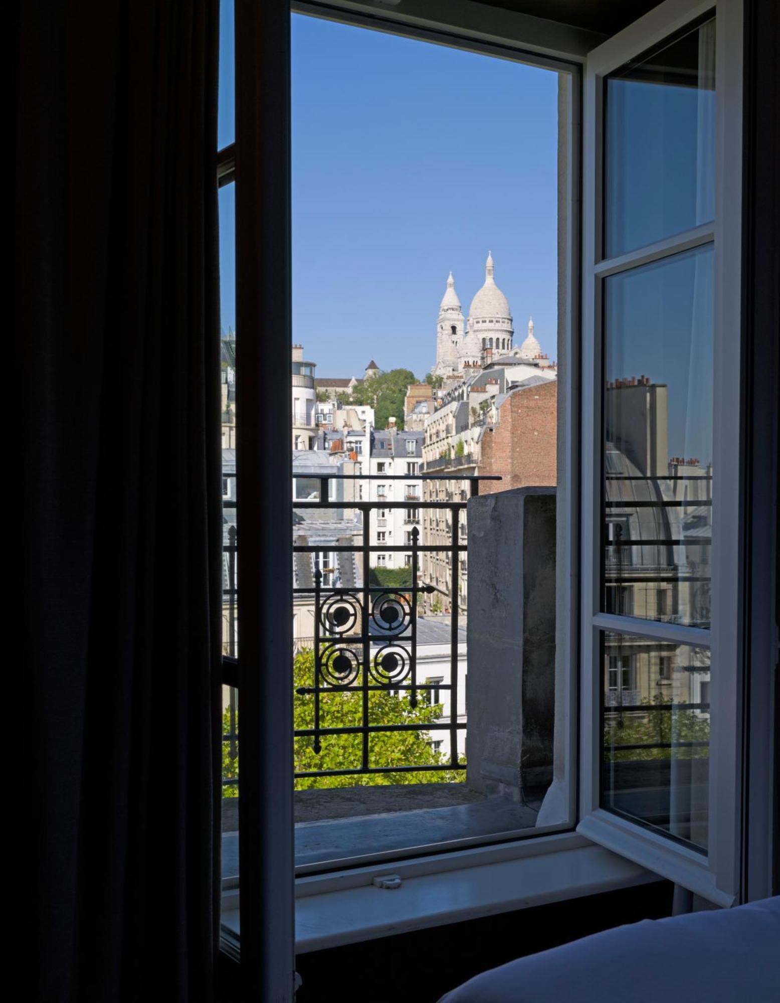 Chambre classique vue sacré coeur